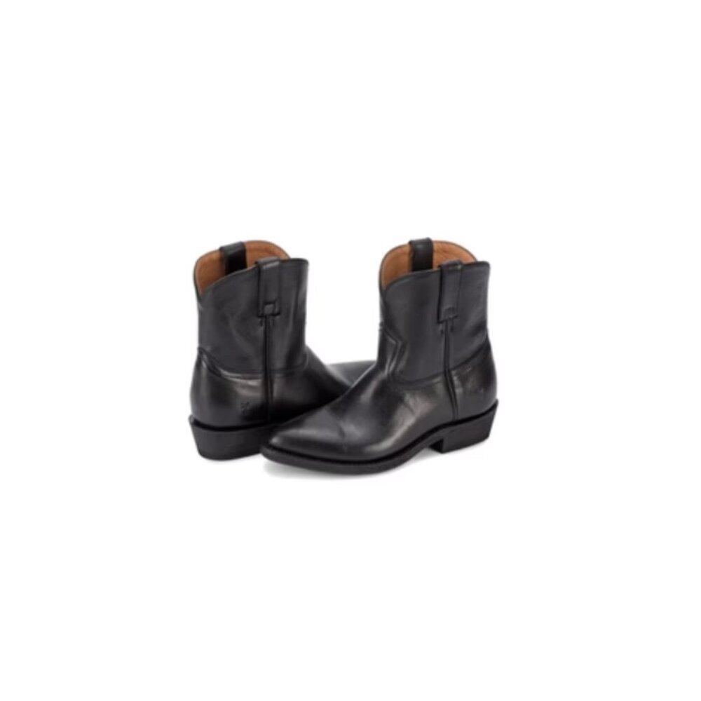 Frye Women's Billy Short in Black/Soft Tumbled Leather